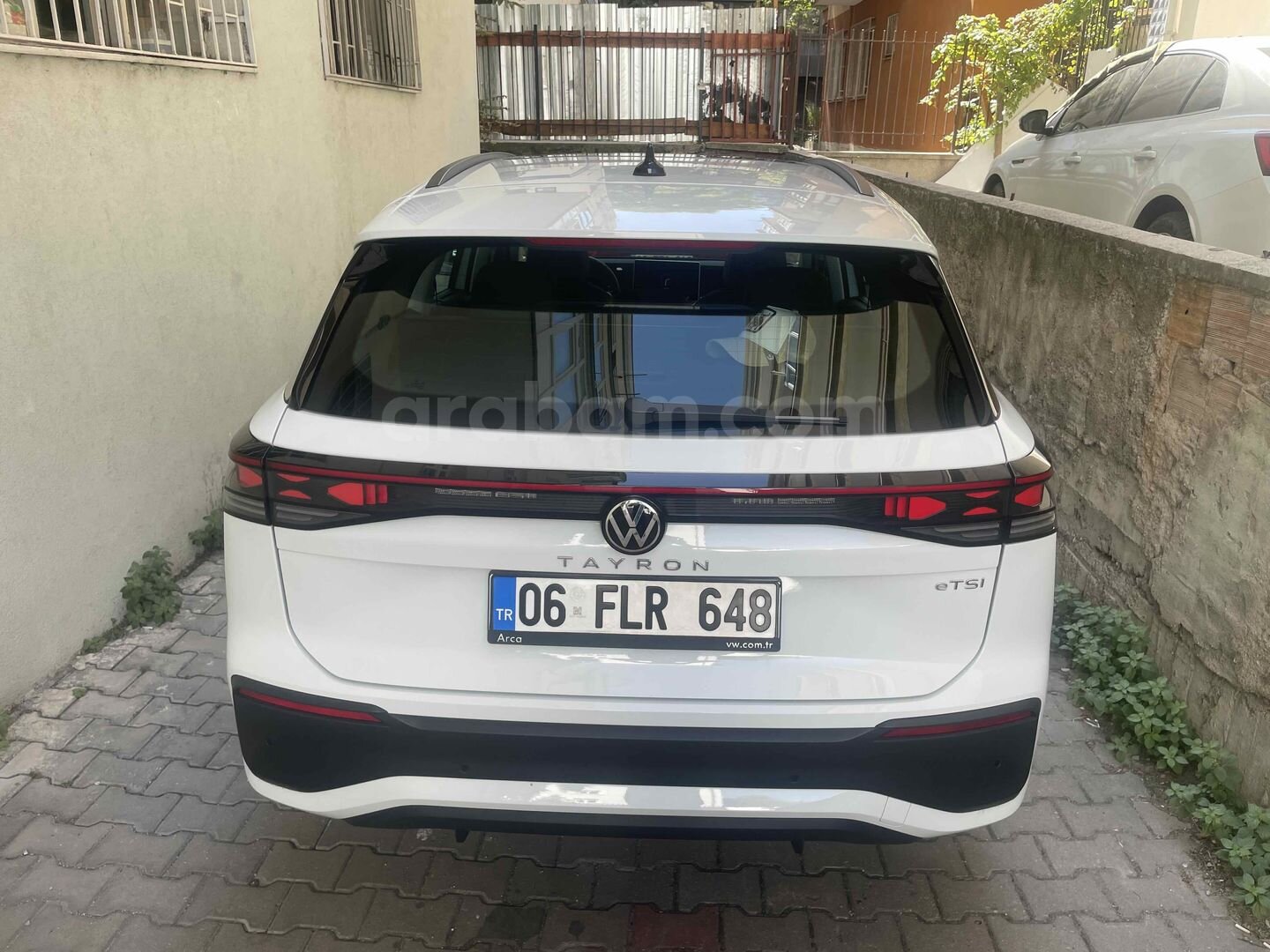 Sahibinden Volkswagen Tayron 1.5 e-TSI Life 2025 Model Ankara 8.000 km Beyaz 6