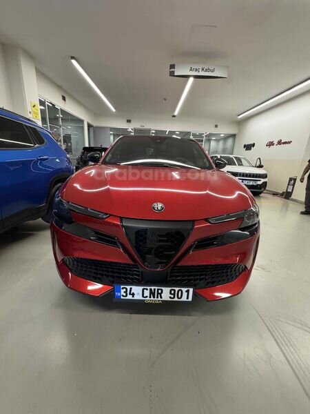 Sahibinden Alfa Romeo Junior Ibrida 1.2 speciale 2024 Model