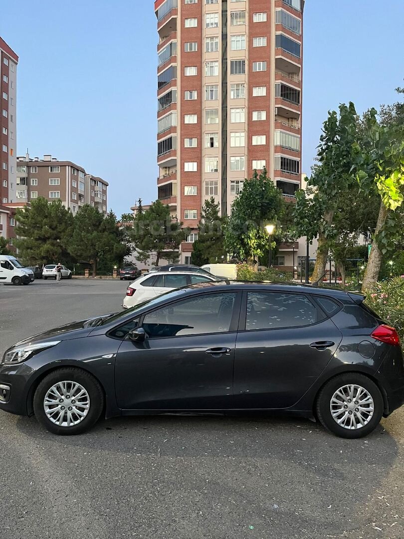 Sahibinden hatasız boyasız tramersiz 7