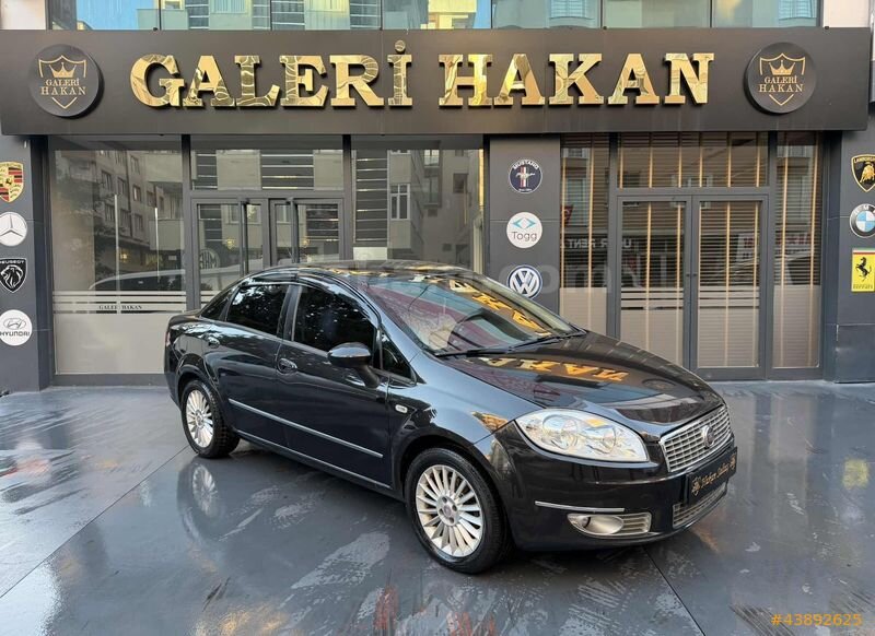 Galeriden Fiat Linea 1.6 Multijet Emotion Plus 2011 Model Kocaeli 275.000 km Füme