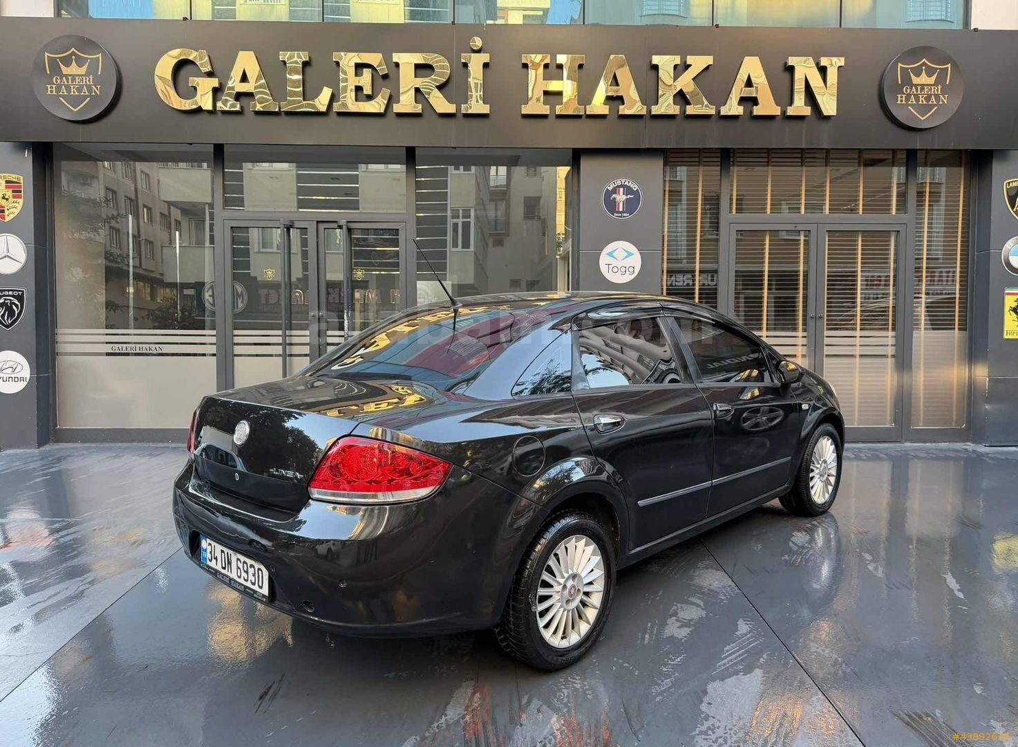Galeriden Fiat Linea 1.6 Multijet Emotion Plus 2011 Model Kocaeli 275.000 km Füme 7