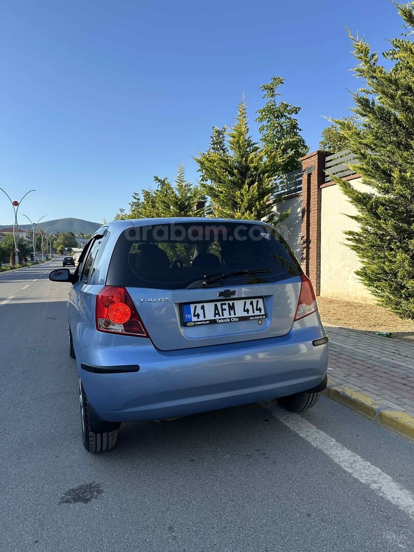 Temiz 1.4 16V SX Safkan benzinli yeni muayeneli düşük km 5
