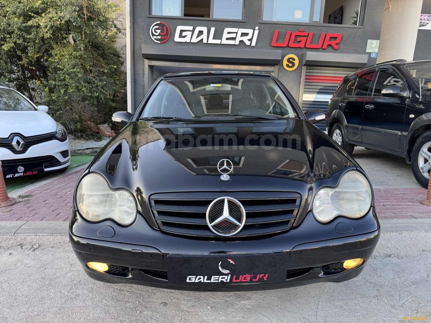 Galeriden Mercedes - Benz C 220 CDI Classic 2002 Model Bursa 409.000 km Siyah 1
