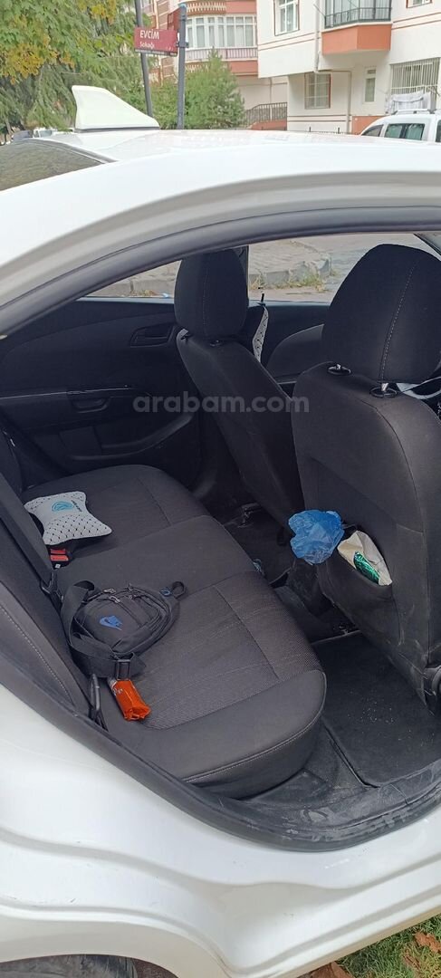 Sahibinden Chevrolet Aveo 1.4 LT 2013 Model 92.000 km Beyaz 3