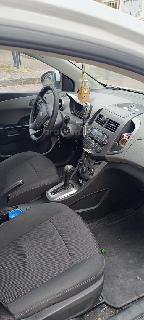 Sahibinden Chevrolet Aveo 1.4 LT 2013 Model 92.000 km Beyaz 6