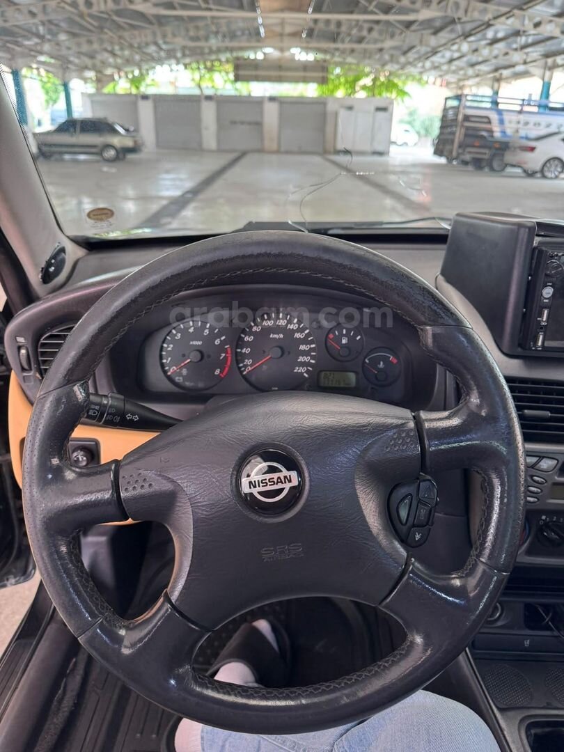 Sahibinden Nissan Almera 1.5 Luxury 2001 Model 7