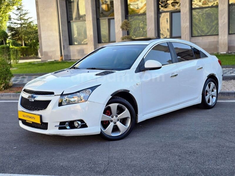 SANRUFLU OTOMATİK VİTES CHEVROLET CRUZE 1.6 124 HP BENZİN LPG'Lİ