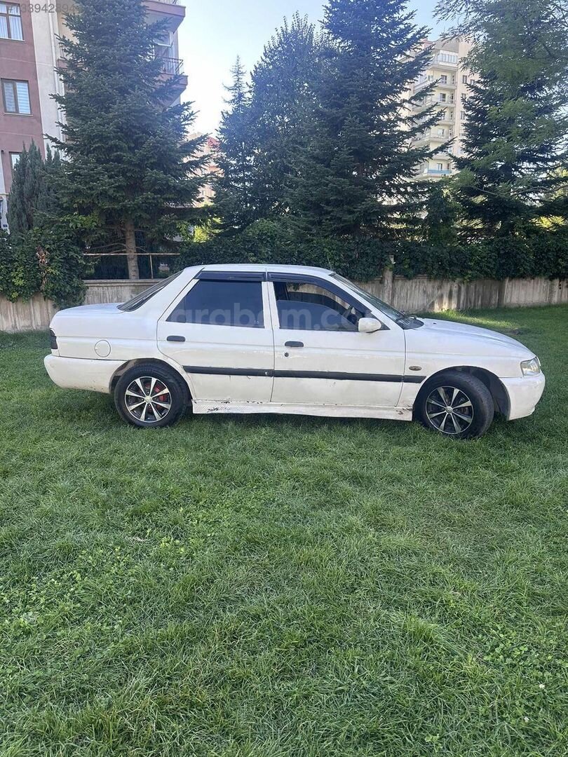 Galeriden Ford Escort 1.8 CLX 1996 Model Kayseri 255.000 km Beyaz 6