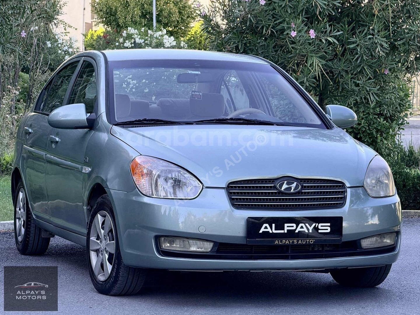 Galeriden Hyundai Accent Era 1.5 CRDi-VGT Select 2006 Model İstanbul 270.000 km Yeşil 6