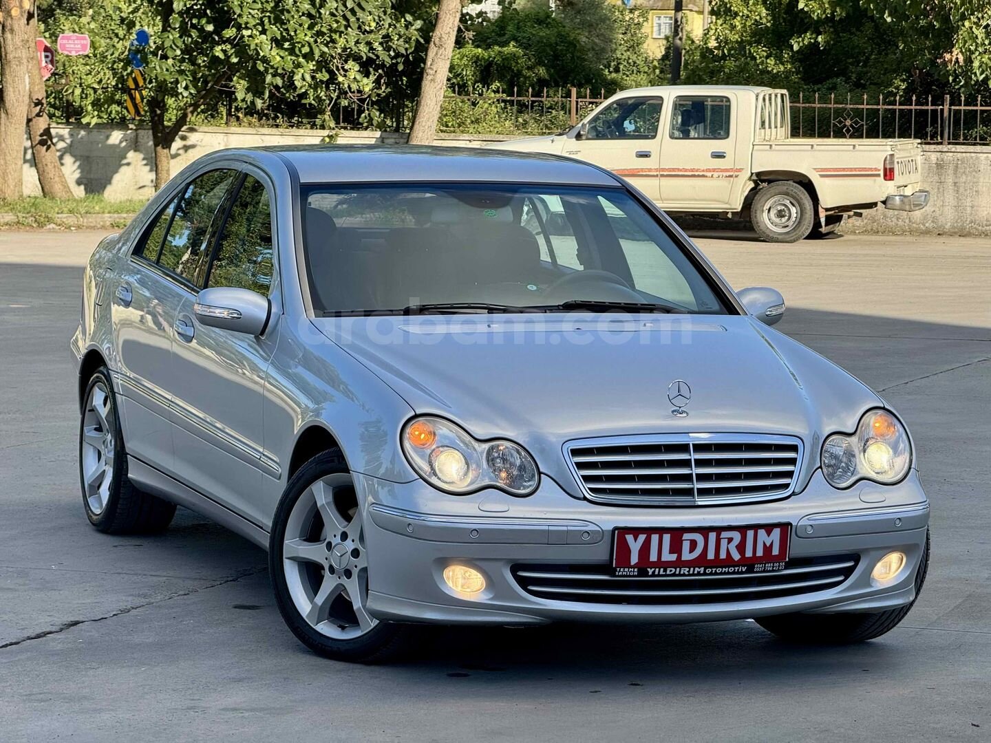Galeriden Mercedes - Benz C 180 Kompressor Sport Edition 2006 Model Samsun 172.000 km Gri 4