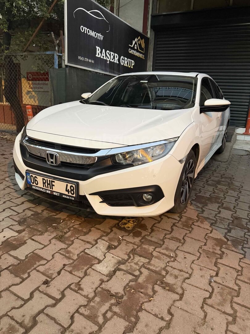 Galeriden Honda Civic 1.6i VTEC Eco Elegance 2017 Model Kırıkkale 91.000 km Beyaz 7
