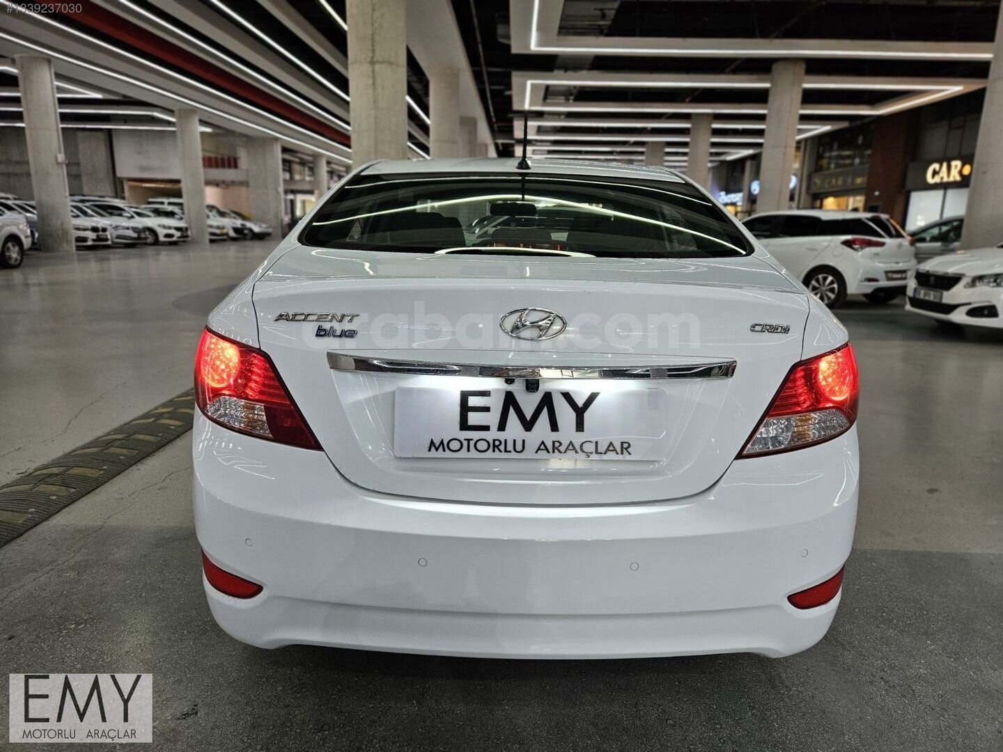 Galeriden Hyundai Accent Blue 1.6 CRDI Prime 2016 Model Ankara 200.000 km Beyaz 7