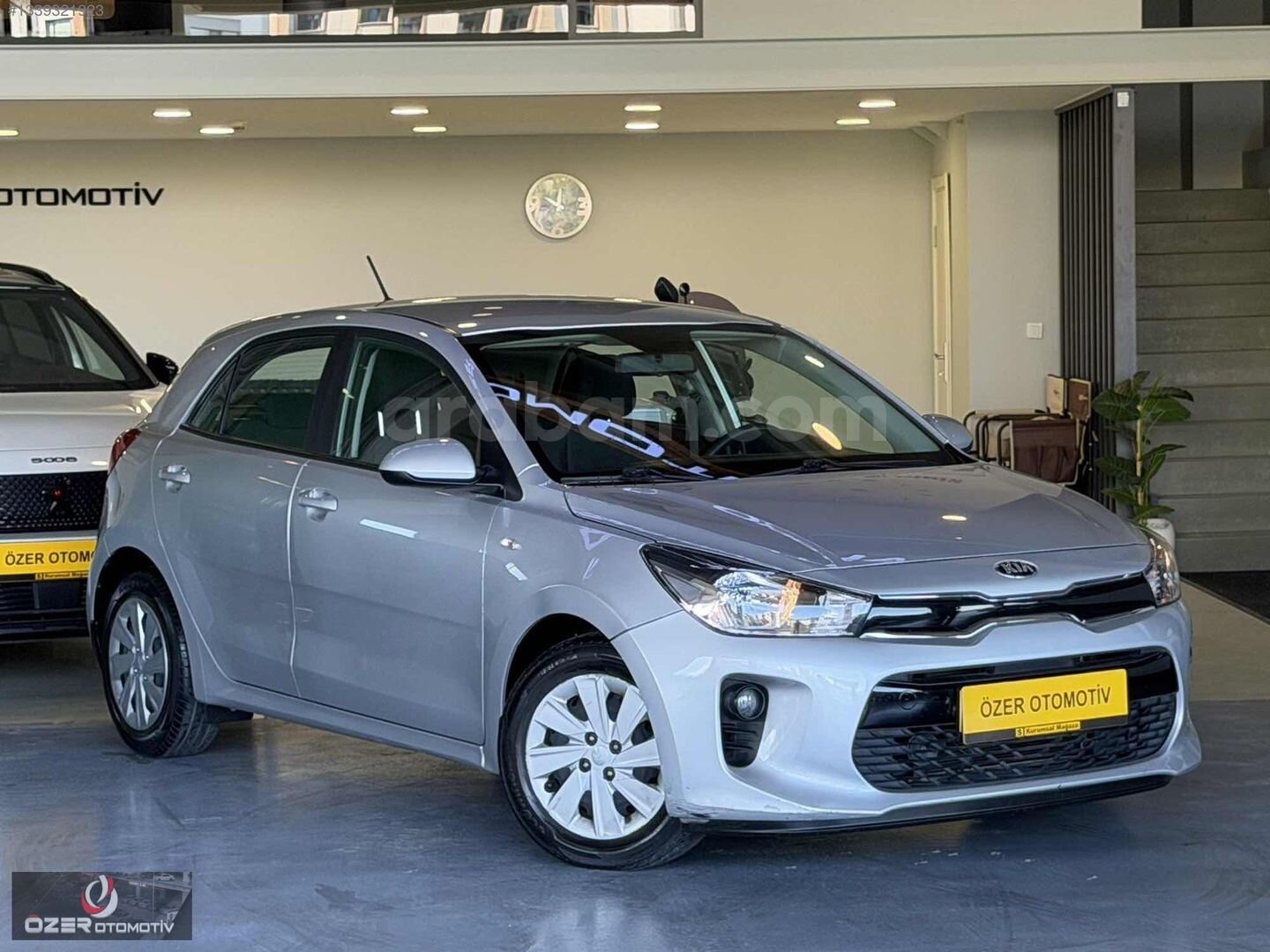 KİA RİO 1.4 CVVT COOL 23.000 KM DE BOYASIZ KK.TAKSİT 2