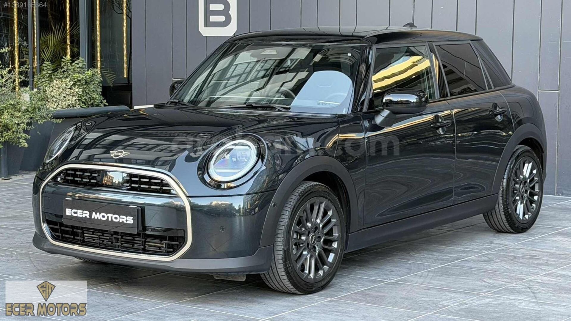 2025 MINI COOPER 1.5 FAVOURED HATASIZ BOYASIZ K.KARTNA 12 TAKSİT 2