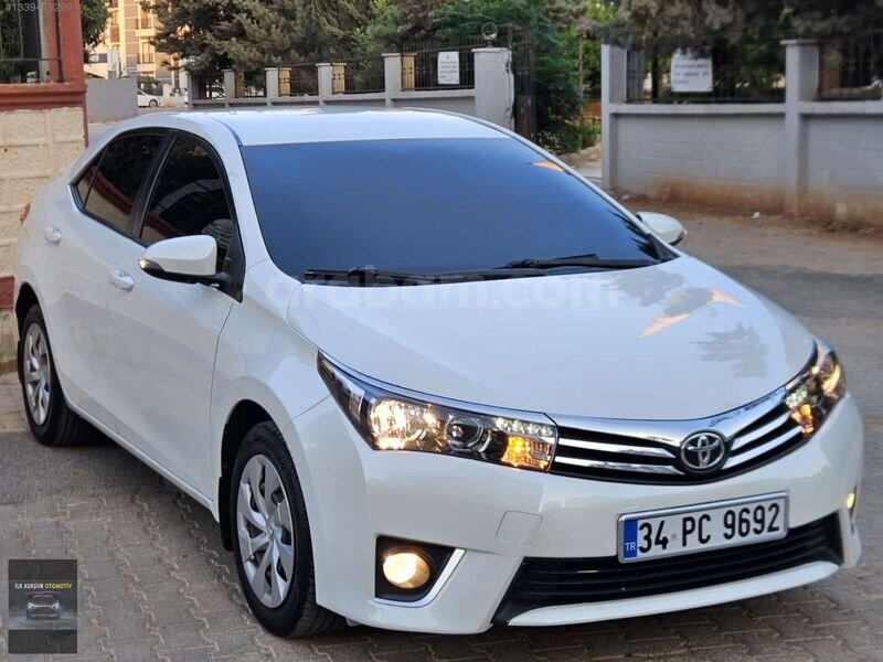 120BİNDE_DEĞİSENSİZ_DÜŞÜK KM SIFIR TADINDA MASRAFSIZ TOYOTA Acil 1
