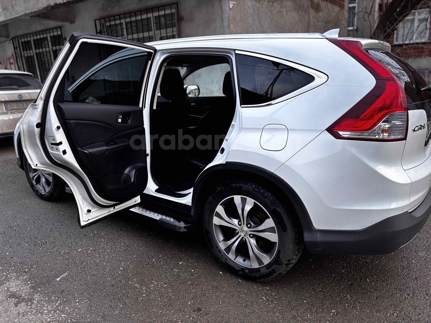 Sahibinden Honda CR-V 1.6 i-DTEC Elegance 2013 Model İstanbul 117.000 km Beyaz 6