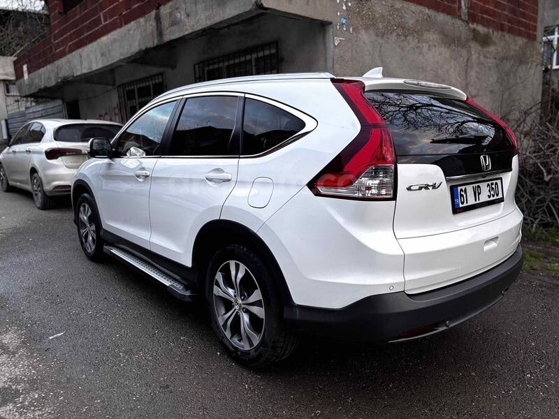 Sahibinden Honda CR-V 1.6 i-DTEC Elegance 2013 Model İstanbul 117.000 km Beyaz