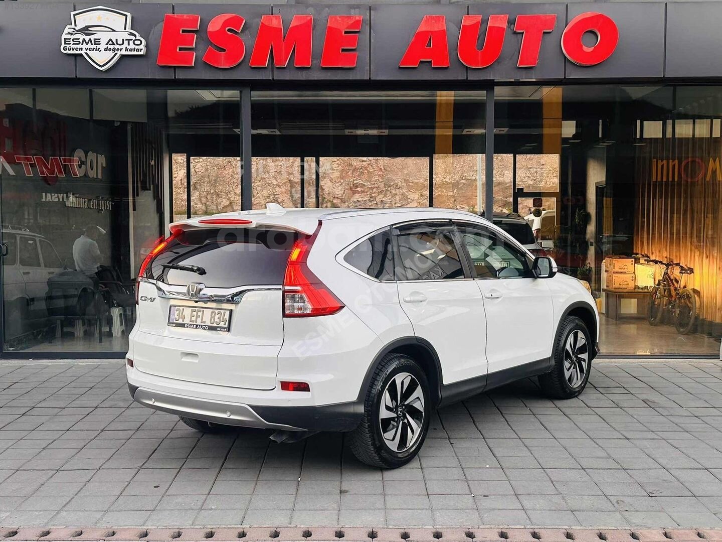 HONDA CR-V 1.6i DTEC EXECUTIVE 4X4 DEĞİŞENSİZ 123 BİN KM DE 3
