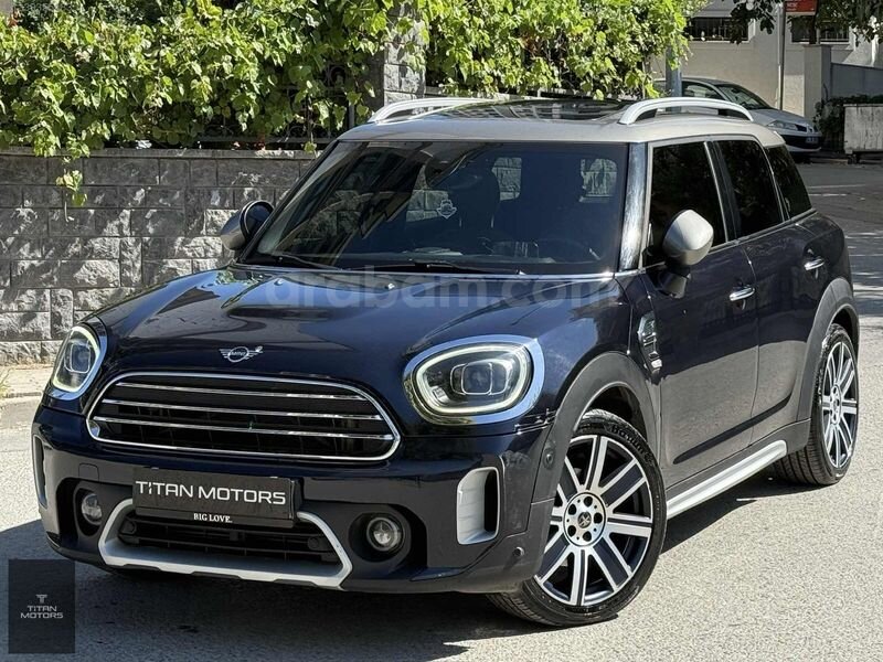 TİTAN MOTORS YETKİLİ SERVİS BAKIMLI COUNTRYMAN 63KM EDITION ICON