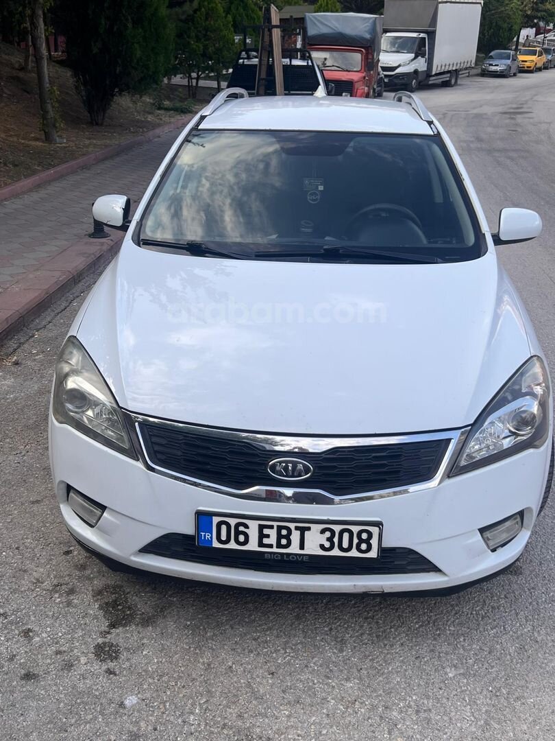 Sahibinden Kia Ceed 1.6 CRDi Motion SW 2010 Model 4