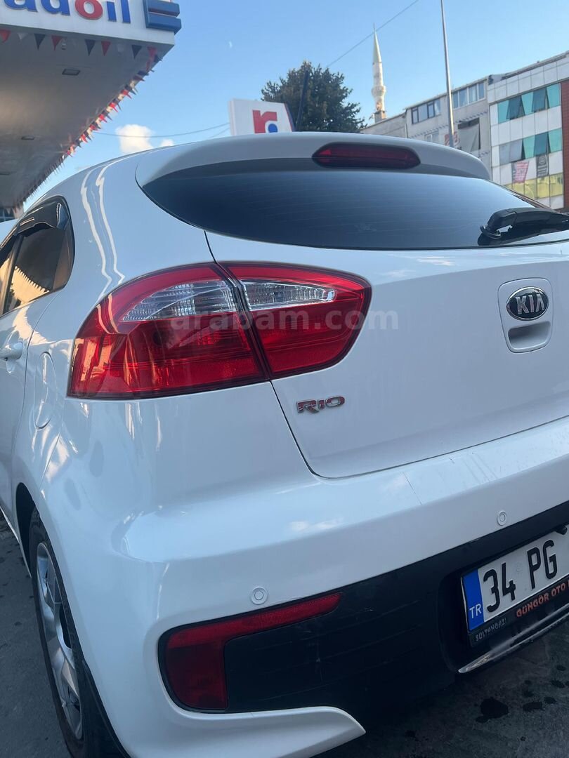 Sahibinden Kia Rio 1.4 CRDi 2015 6