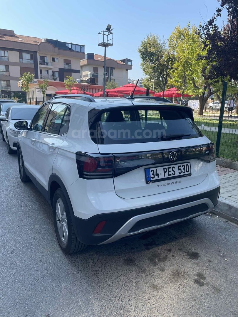 Sahibinden Volkswagen T-Cross 1.0 TSI Life 2025 Model İstanbul 10.300 km Beyaz 6