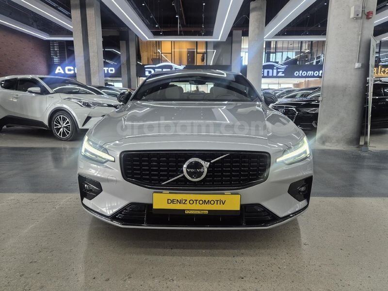 2023 BOYASIZ VOLVO S60 2.0 B5 PLUS DARK 250 HP 4X4