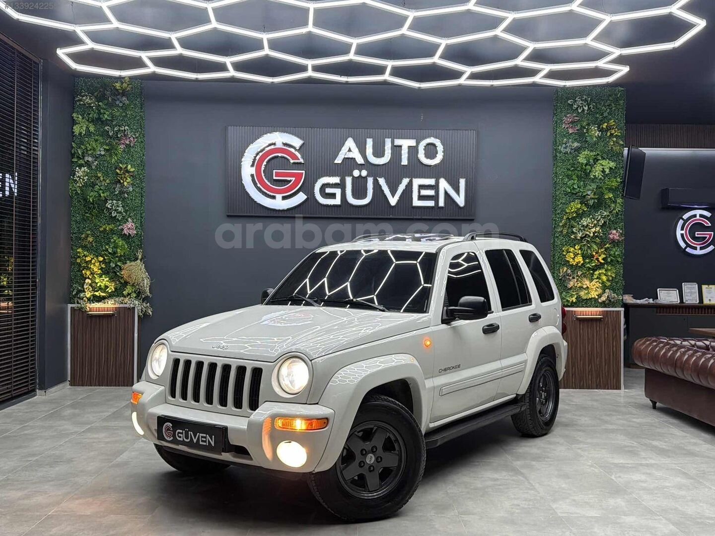 AUTO GÜVEN'DEN 2005 JEEP CHEROKKE 3.7 LİMİTED 237'KM HATASIZ 5