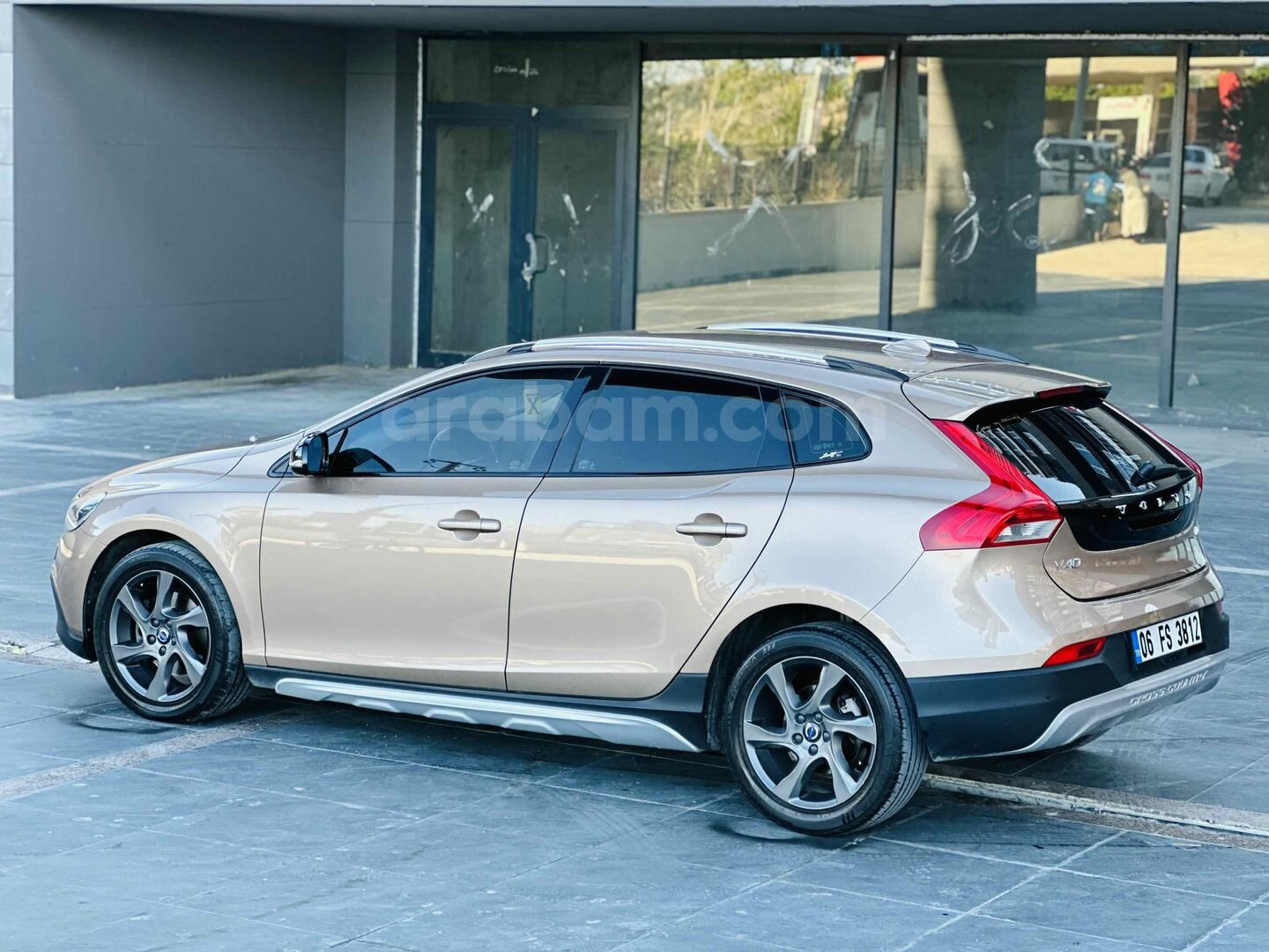 Sahibinden Volvo V40 Cross Country 1.6 D Advance 2015 Model 6