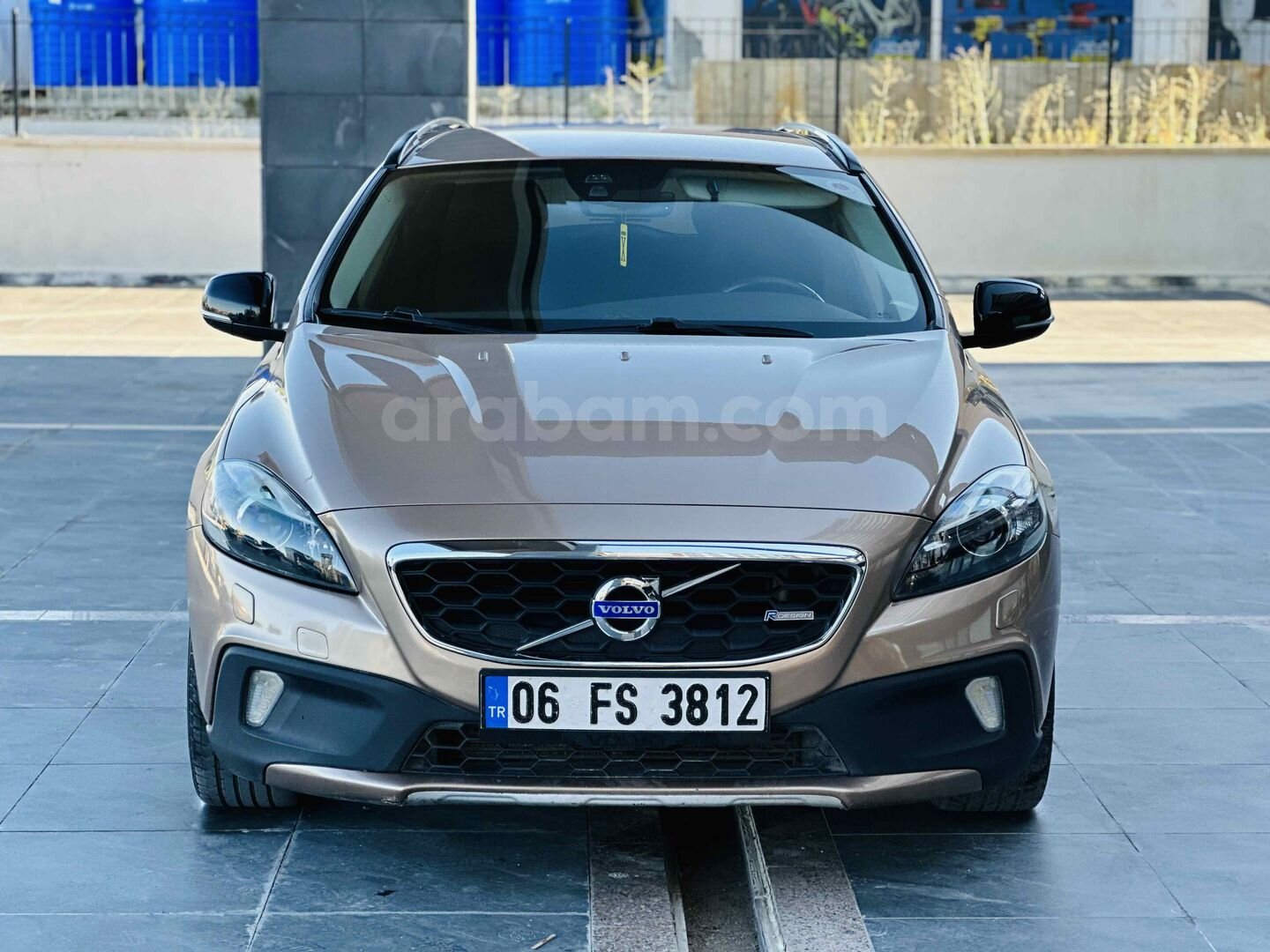 Sahibinden Volvo V40 Cross Country 1.6 D Advance 2015 Model 1