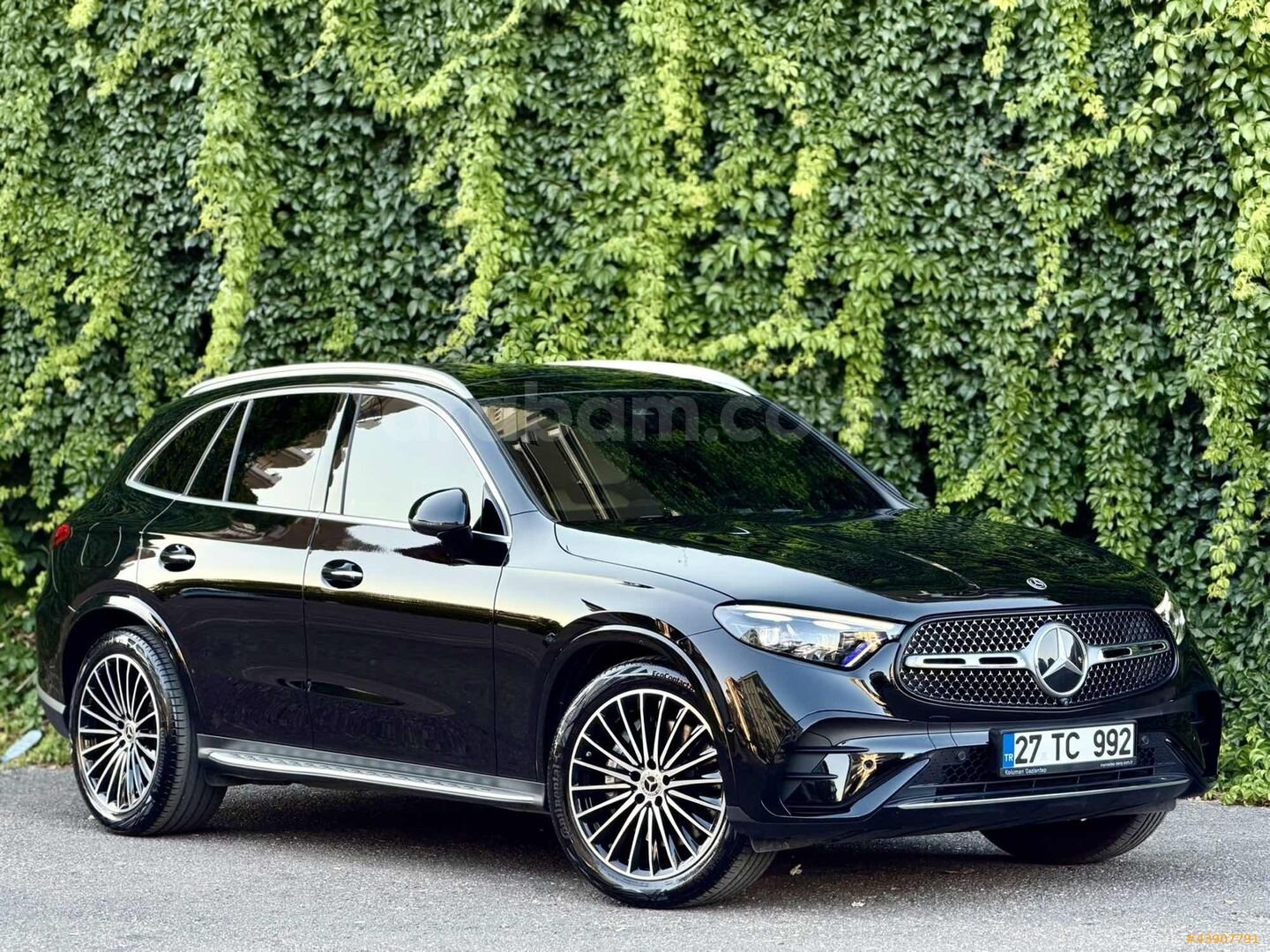 2024 GLC 180 AMG+28 BİN KM+SİYAH+BOYASIZ+360 KAMERA+FOCAL SES. 3