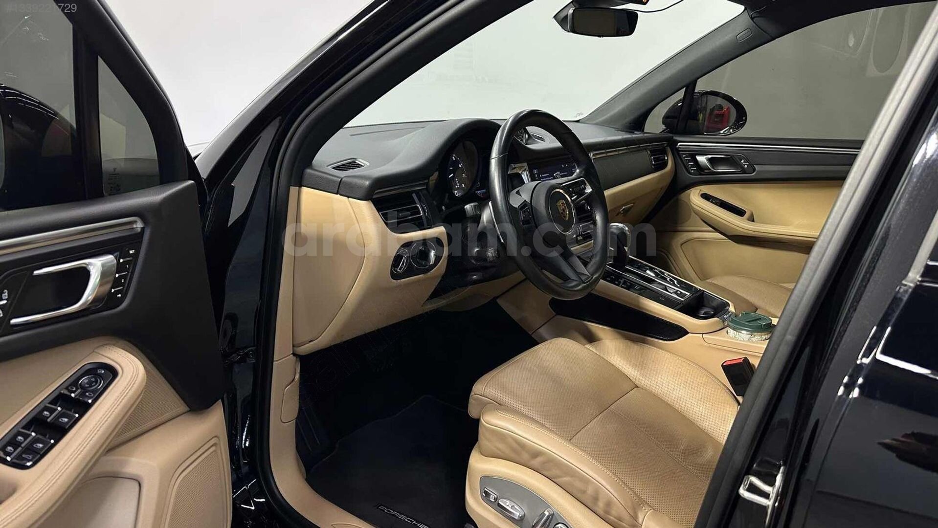 KISIKLI'dan 2023 PORSCHE MACAN HATASIZ BAYİİ 5