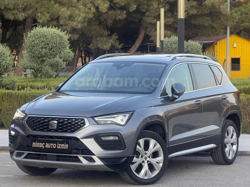 İLK KULLANICIDAN SERVIS BAKIMLI SIFIR DŞK KM CAM TAVAN