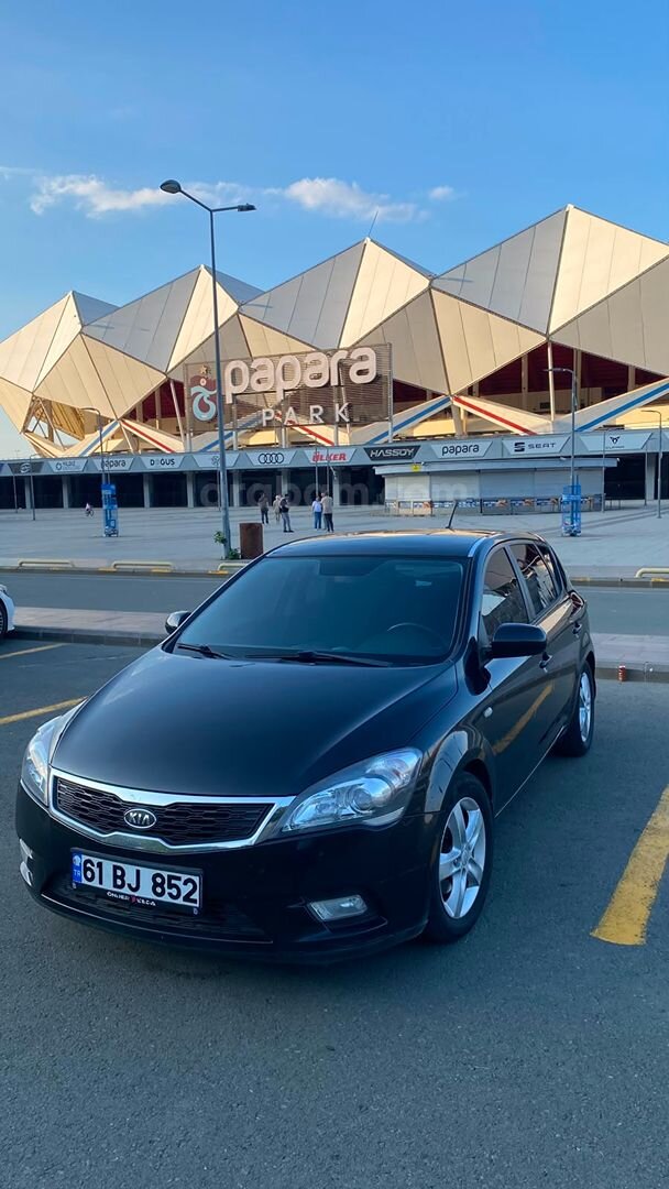 Sahibinden Kia Ceed 1.6 CRDi Motion 2012 Model 6