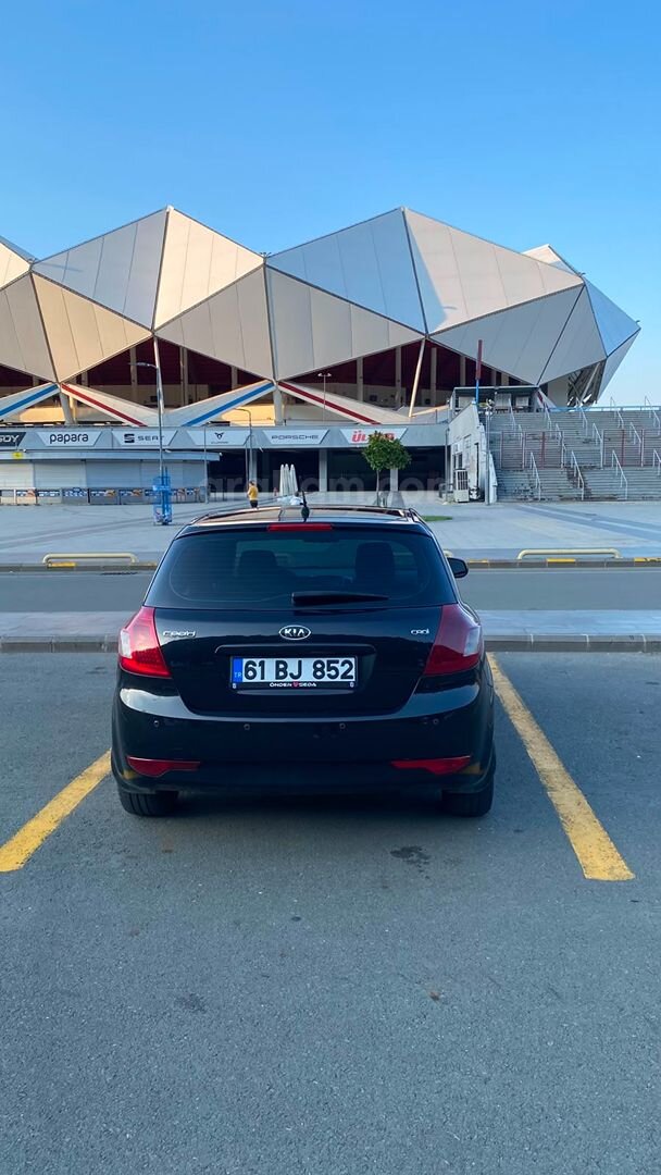 Sahibinden Kia Ceed 1.6 CRDi Motion 2012 Model 7