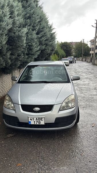 Sahibinden Kia Rio 1.5 CRDi EX Comfort 2006 Model