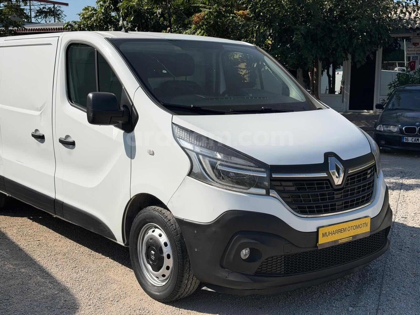 KK12TK_2021_RENAULT_TRAFİC_6M3_KLİMA_İLKEL_SERVİS BAKIMLI_%20KDV 6