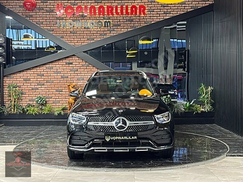 ÜÇPINARLILAR'DAN 2019 MERCEDES GLC 300 D 4 MATİC HATASIZ BOYASIZ