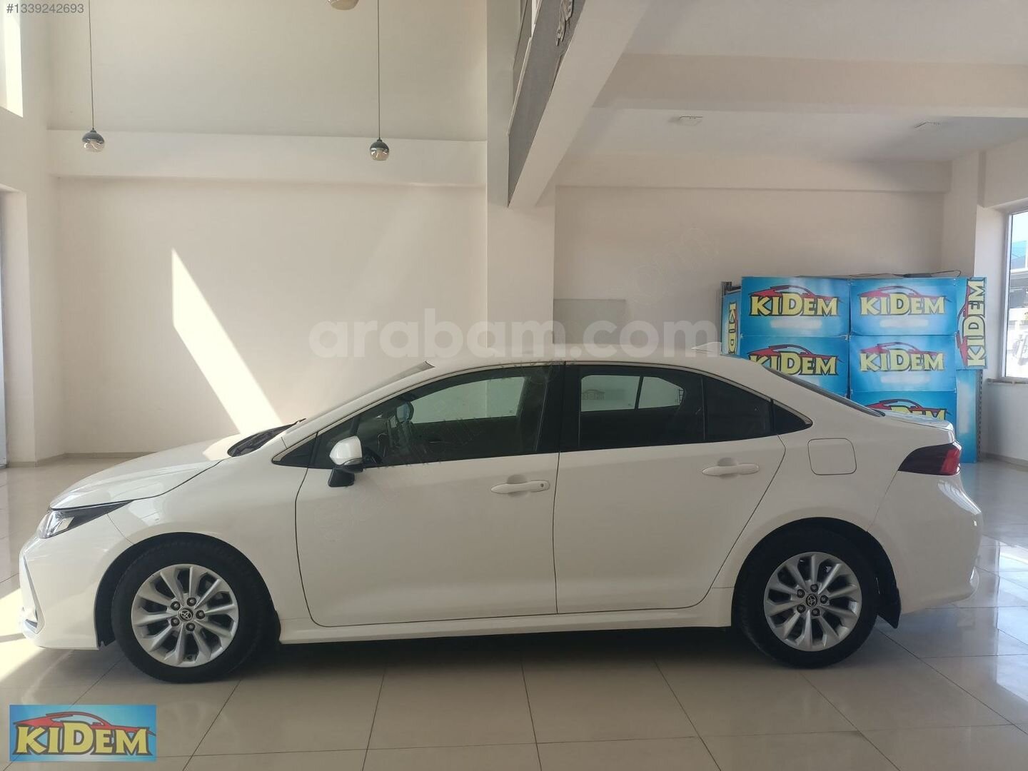 Galeriden Toyota Corolla 1.5 Dream 2022 Model Denizli 130.000 km Beyaz 4