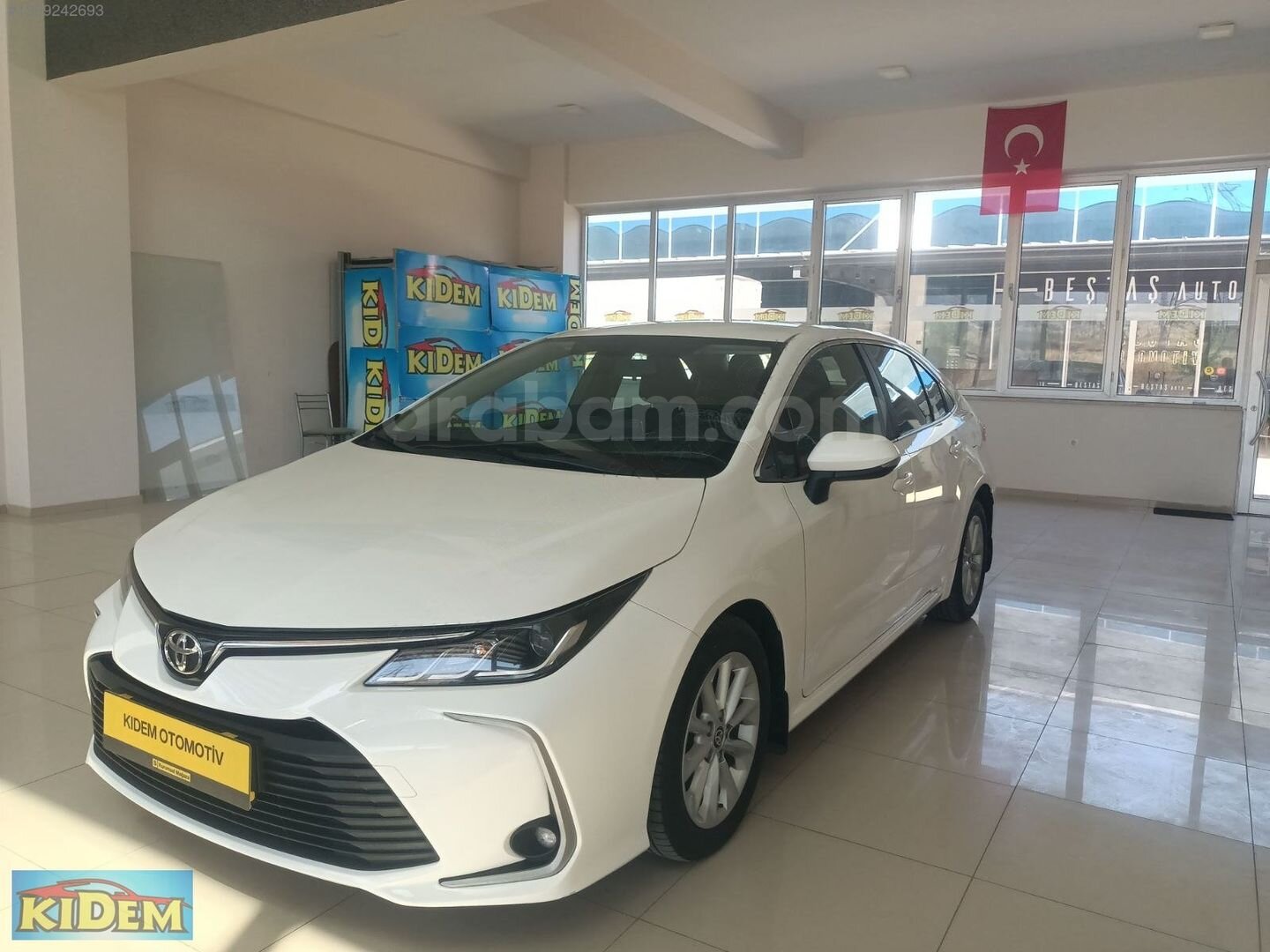 Galeriden Toyota Corolla 1.5 Dream 2022 Model Denizli 130.000 km Beyaz 3