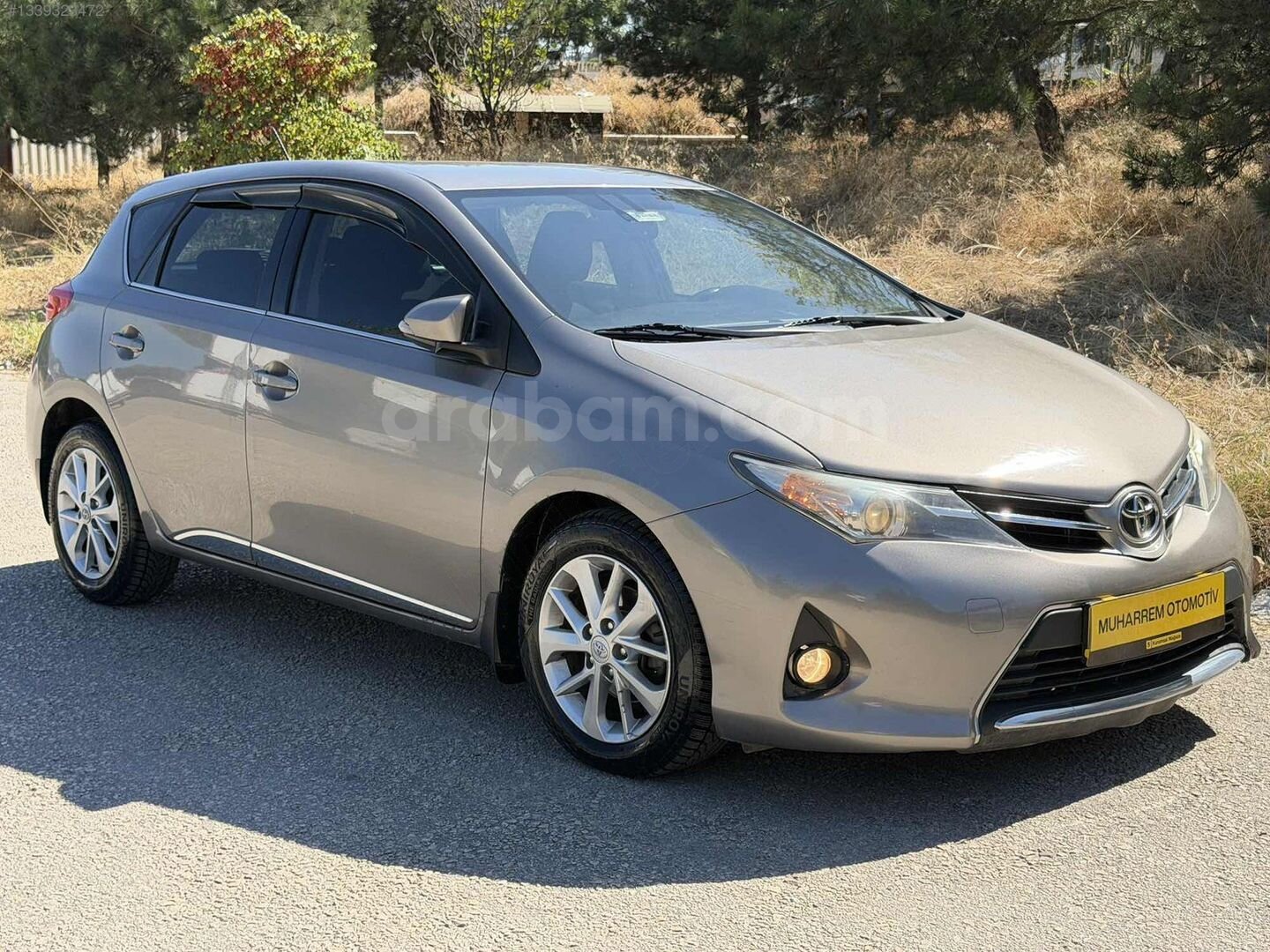 Galeriden Toyota Auris 1.4 D-4D Advance 2013 Model Bursa 300.000 km Kahverengi 2