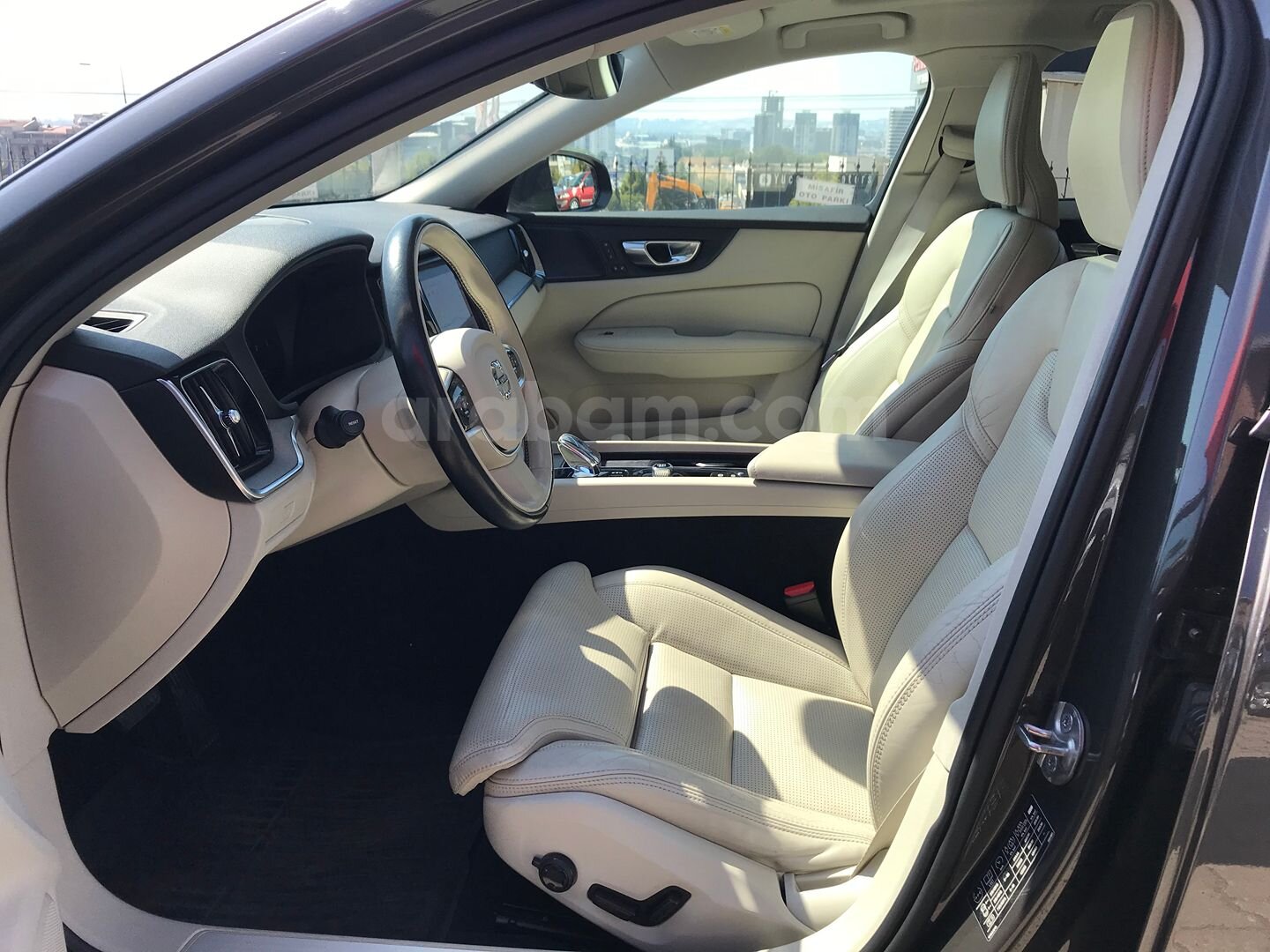 HATASIZ 2023 VOLVO V60 CROSS COUNTRY 2.0 B5 ULTIMATE BRIGHT 6