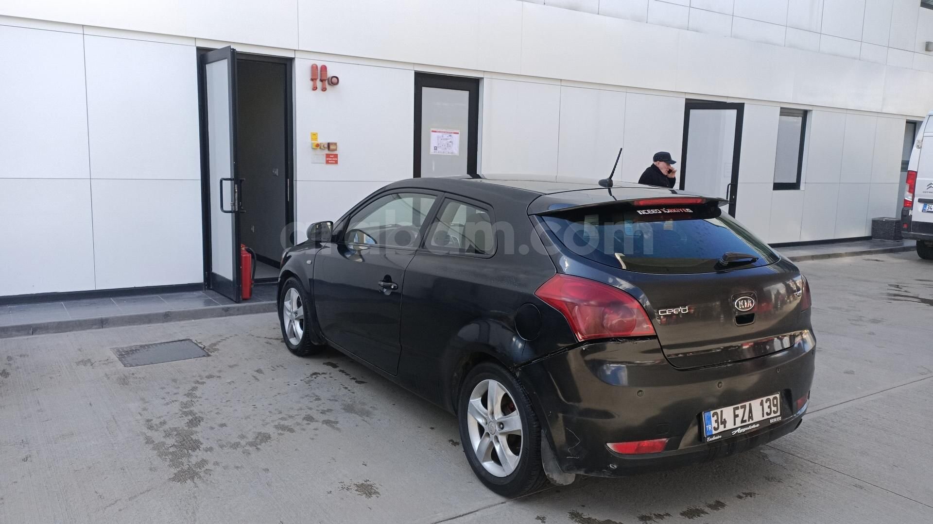 Sahibinden Kia Pro Ceed 1.6 CRDi Concept 2011 Model 6