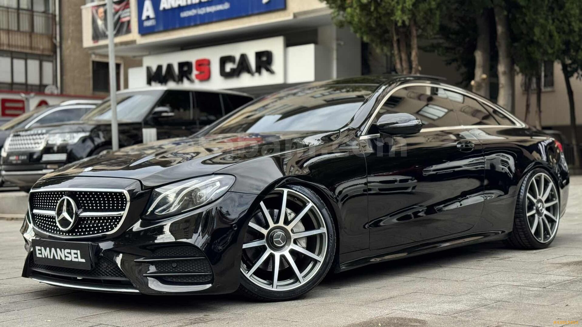 Galeriden Mercedes - Benz E 220 D AMG 2017 Model İstanbul 185.000 km Siyah 4