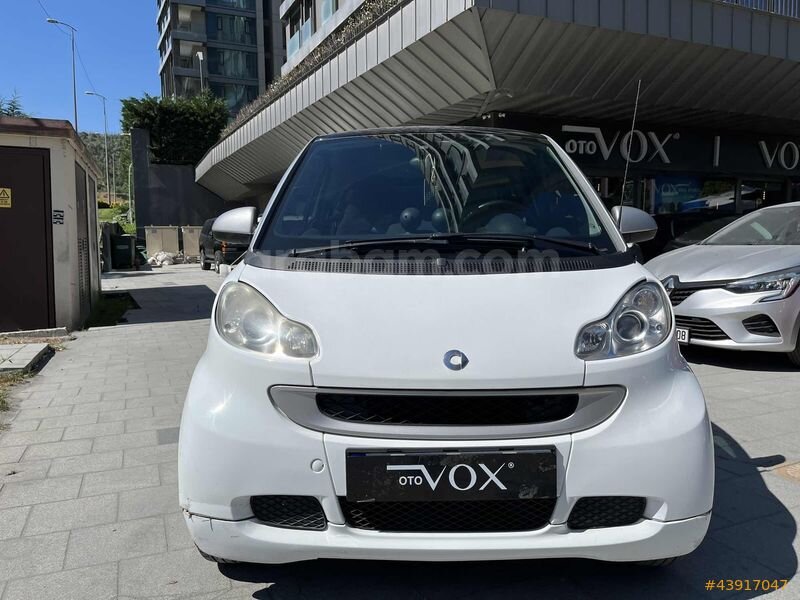 Galeriden Smart ForTwo 1.0 Passion 2012 Model İstanbul 107.000 km Beyaz