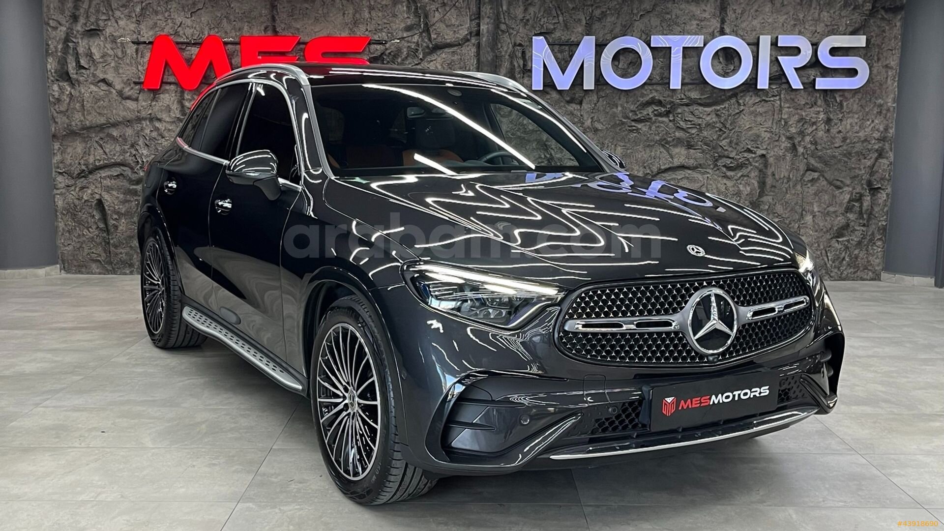 2023 MERCEDES GLC 180 AMG "13.000KM BOYASIZ 36 AY TAKSİT 4