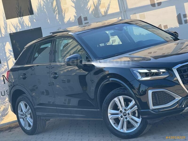 2025 Q2 35 TFSI ADVNCED STRONİC-GARANTİLİ-HATASIZ-BOYASZ-7.900KM 3