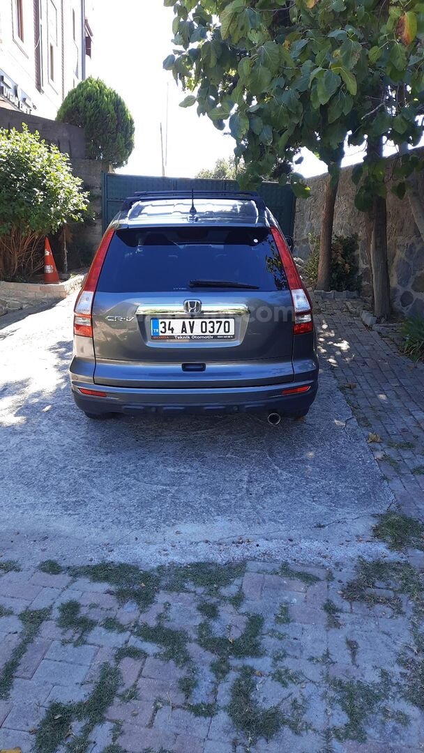 Sahibinden Honda CR-V 2.0i Elegance Lifestyle 2012 Model İstanbul 4
