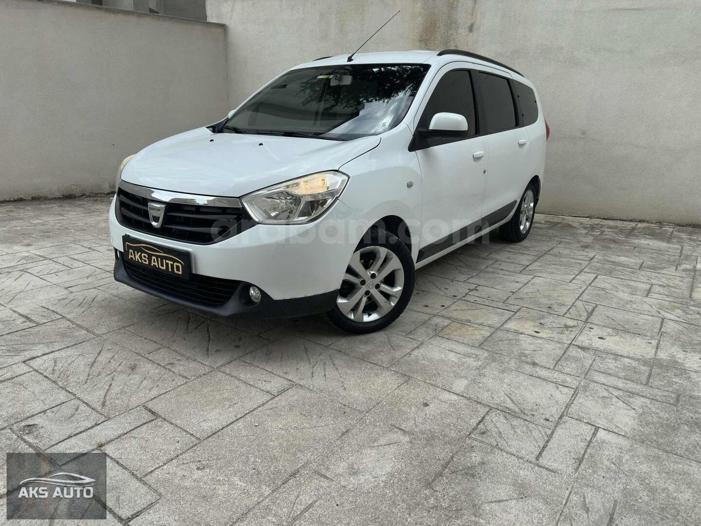 2016 LODGY 7 KİŞİLİK OTOMOBİL LAUREATE 232***KM DEĞİŞENSİZ 2