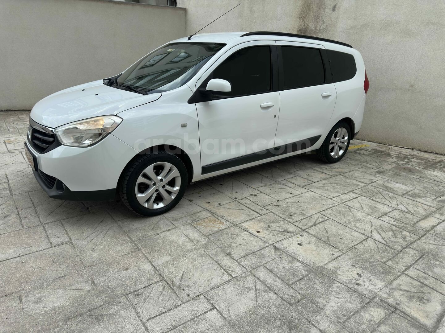 2016 LODGY 7 KİŞİLİK OTOMOBİL LAUREATE 232***KM DEĞİŞENSİZ 5